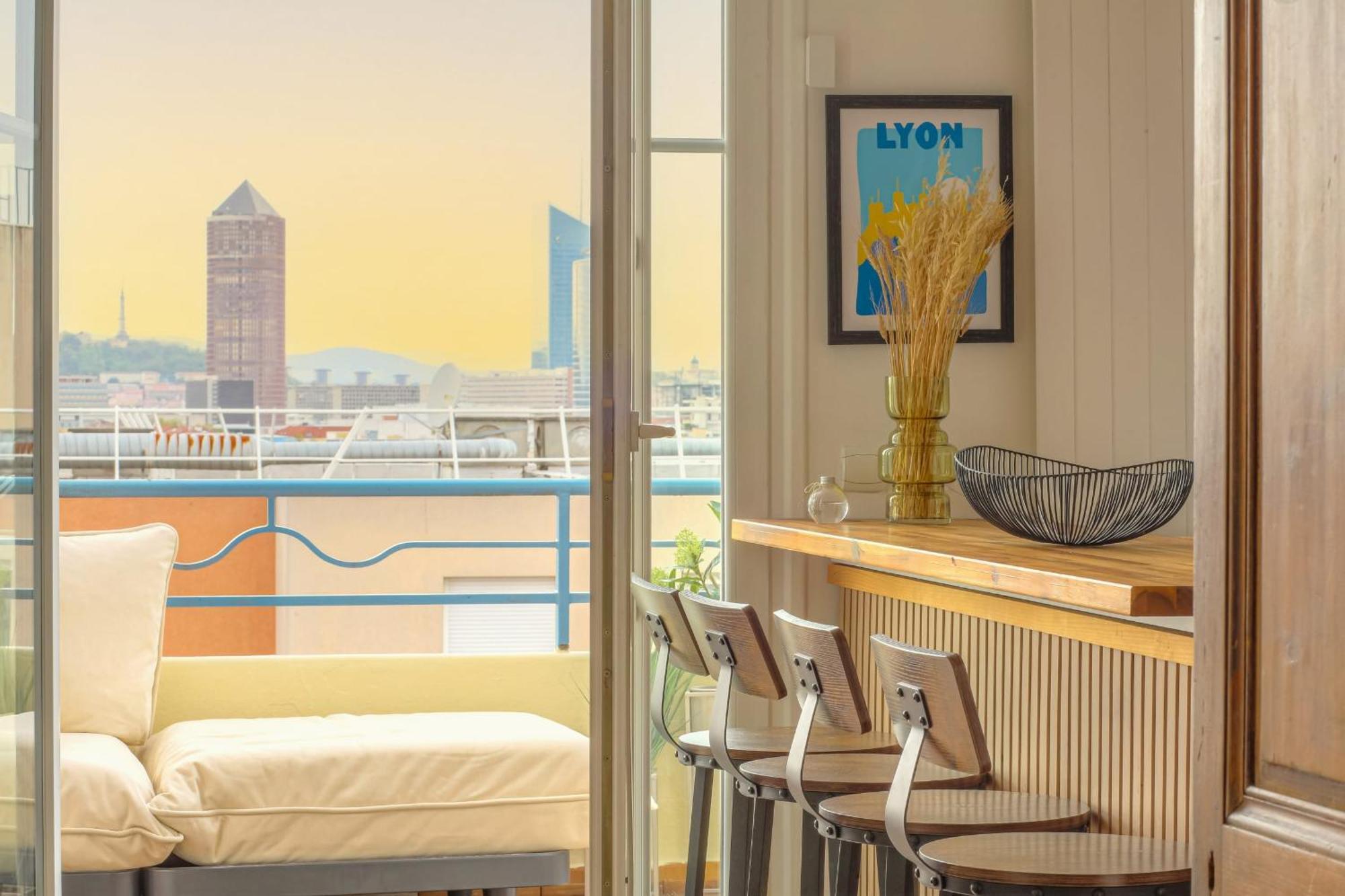 Appartement Et Chaleureux Avec Garage Prive *